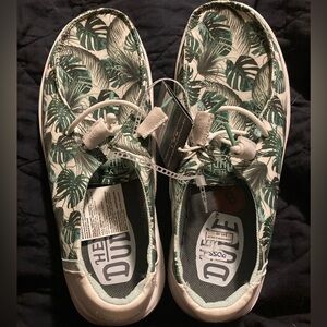 NEW Hey Dude Green and White Slip-On Sneakers Size 8
